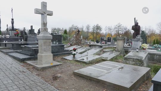 14. kwesta w Opatowie (1–2 listopada) — wesprzyj renowację XIX‑wiecznych nagrobków na cmentarzu parafialnym