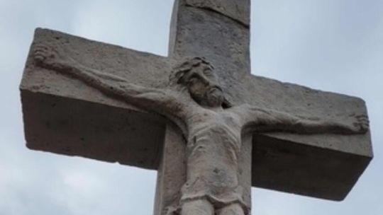 14. kwesta w Opatowie. TPZO zaprasza wolontariuszy i darczyńców do dalszej renowacji zabytkowych nagrobków