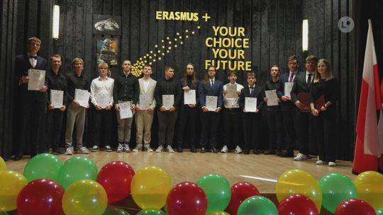 16 uczniów THM zakończyło praktyki w Faro — doświadczenie zawodowe i językowe