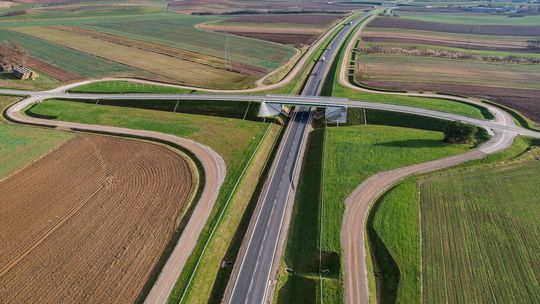 19 km nowych dróg krajowych w województwie świętokrzyskim. GDDKiA podsumowała 2025 rok