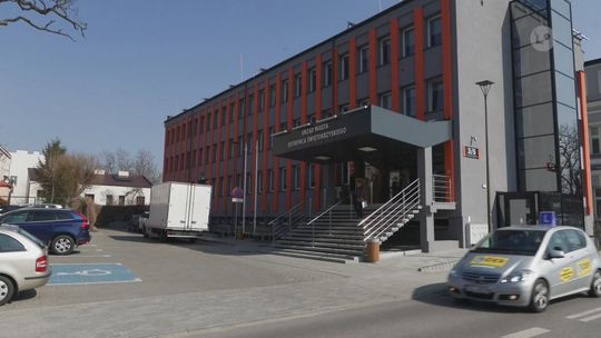 45 uczestników zakwalifikowanych do konkursu na logo i nazwę Miejskiej Wypożyczalni Rowerów w Ostrowcu