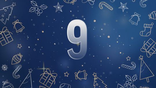 9/24 - Książkomat Adwentowy Miejskiej Biblioteki Publicznej w Ostrowcu Świętokrzyskim