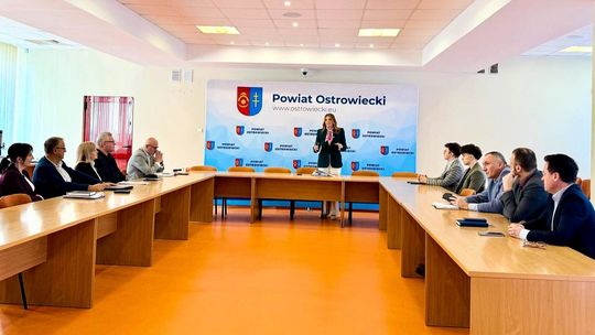 Powiat ostrowiecki powołał Zespół do Spraw Rozwoju