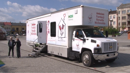 Ambulans fundacji Ronalda McDonalda przyjedzie do Ostrowca  