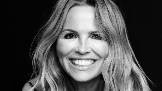 Anna Jurksztowicz na żywo. Wyjątkowe przeboje i kulisy artystycznej drogi