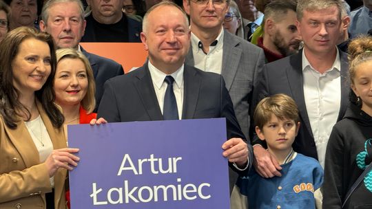 Artur Łakomiec kandydatem na prezydenta Ostrowca. Koalicja zawiązana