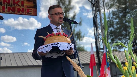 BAŁTÓW | Chleby, wieńce i dziękczynna msza. Rolnicy podziękowali za plony