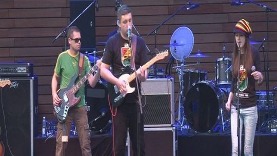 Barwy Reggae w amfiteatrze