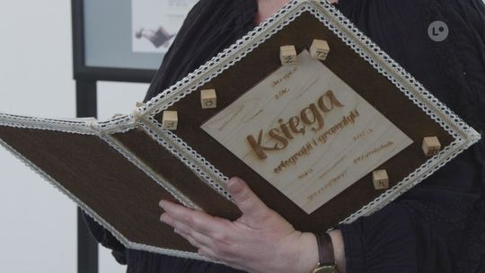 Biblioteka wyłoniła Mistrza Ortografii podczas I Dyktanda dla Dorosłych