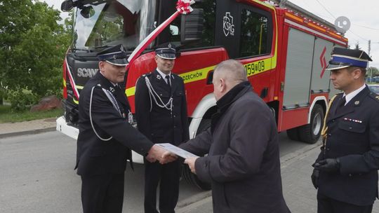 BODZECHÓW | Druhowie cieszą się z nowego wozu
