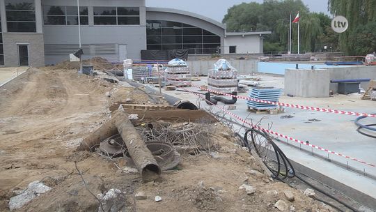 Budowa basenów wstrzymana