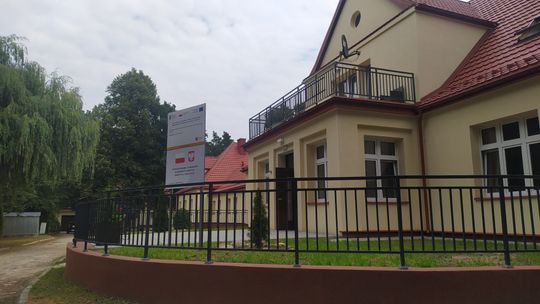 Budynek domu dziecka w Małachowie po termomodernizacji
