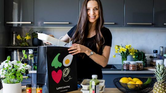 Chcesz się zdrowo odżywiać ale nie wiesz od czego zacząć - skontaktuj się z LOVEcatering!