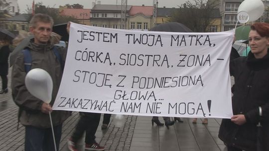 Czarny protest w Ostrowcu Świętokrzyskim
