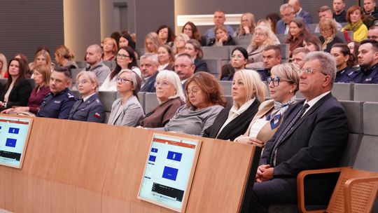 „Człowiek to nie towar”. Rozmawiano o handlu ludźmi