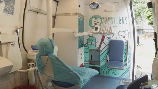 Dentobus w Ostrowcu Świętokrzyskim- bezpłatne usługi stomatologiczne dla dzieci Dentobus w Ostrowcu Świętokrzyskim- bezpłatne usługi stomatologiczne dla dzieci
