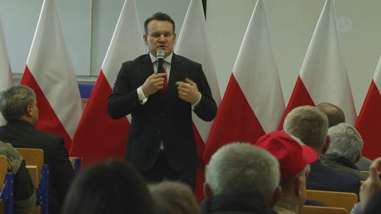 Dominik Tarczyński na spotkaniu w Ostrowcu