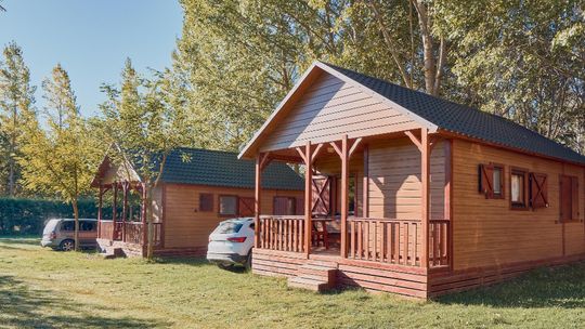 Domki ogrodowe a prawo budowlane – co musisz zgłosić przed budową? Domki ogrodowe a prawo budowlane – co musisz zgłosić przed budową?