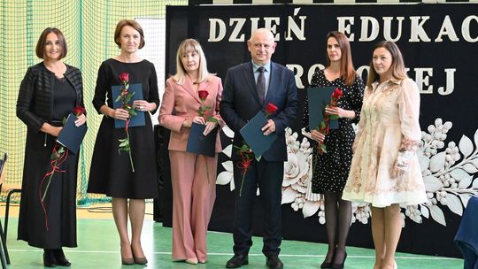 Dzień Edukacji Narodowej w Ćmielowie