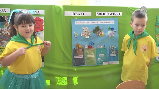 Eko-przedszkolaki segregują