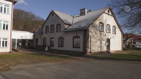 Gmina Bałtów chce sprzedać budynek po dawnej szkole 