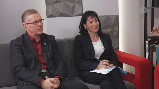 J. Pikus, S. Religa: PCPR prowadzi szereg działań promujących pieczę zastępczą