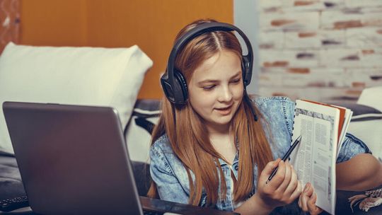 Jak nauczyć dziecko języka angielskiego w domu?