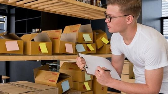 Jak zapewnić wysoką jakość logistyki magazynowej?