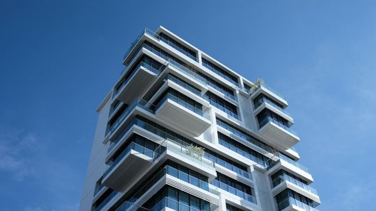 Jakie korzyści niosą ze sobą komórki lokatorskie od DR Construct?