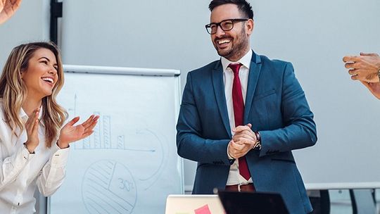 Kalkulator zarobków — kiedy warto z niego skorzystać?