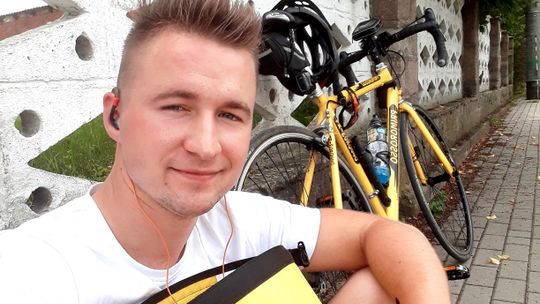 Kamil Gołąbek przejechał rowerem z Helu do Zakopanego, teraz o tym opowie