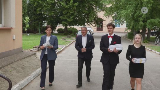 Kasztany zakwitły. Matury czas zacząć