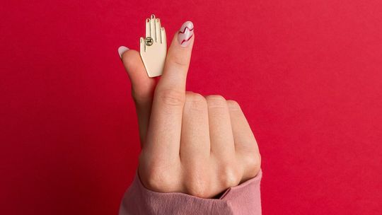 Kolekcjonerskie piny Rossmann x Kopi