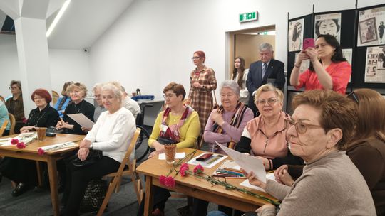 Kryminalny Five O'Clock: Chmielewska, quizy i klimat PRL Kryminalny Five O'Clock: Chmielewska, quizy i klimat PRL