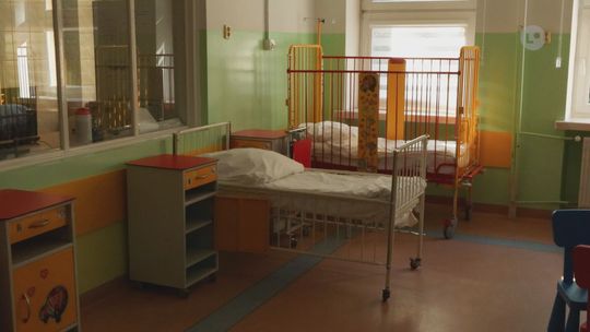 Liczba porodówek w Polsce kurczy się. Co z oddziałem w ostrowieckim szpitalu?