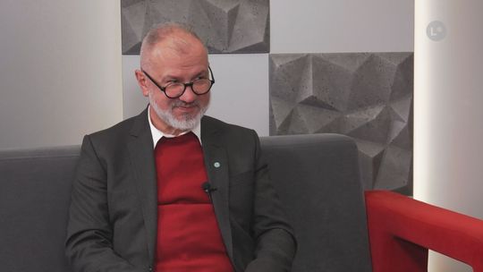 M. Radomski: Na kunowskim cmentarzu można spotkać zabytkowe rzeźby i mogiłę powstańców