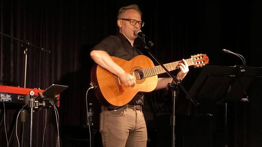 Michał Konstrat wystąpi w ostrowieckiej bibliotece