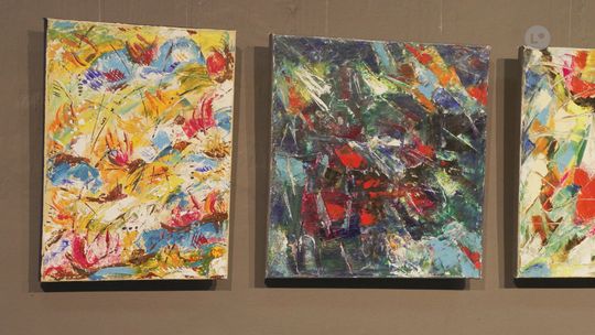 Miejski pejzaż i abstrakcje. Wystawa w Galerii  4 WYMIAR