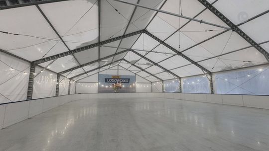 Nowe kryte lodowisko