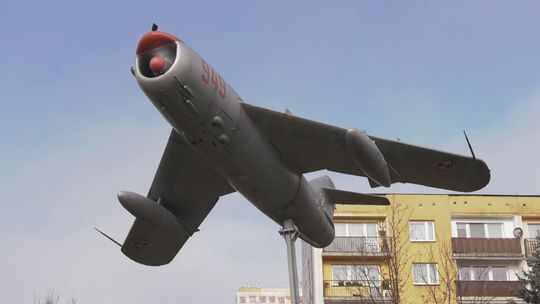 MiG wyląduje na prywatnej działce