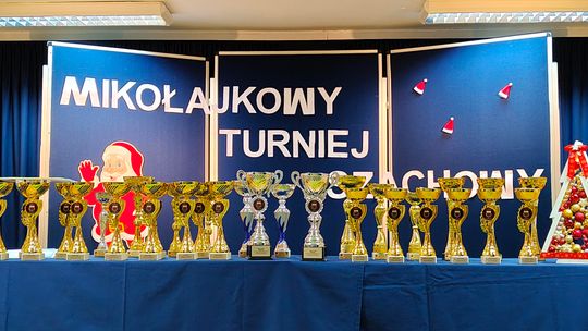 Mikołajkowy Turniej Szachowy promował rozwój i sportową rywalizację