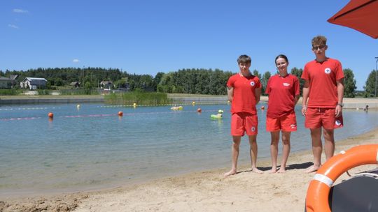 MIRZEC | Ratownicy rozpoczęli dyżury na kąpielisku