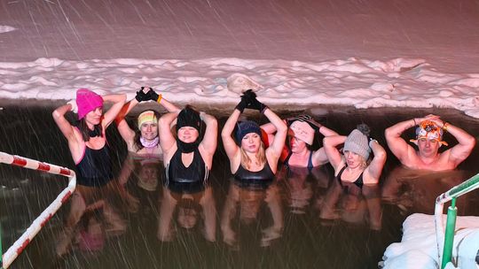 Morsowanie: jak zimne kąpiele hartują ciało i poprawiają nastrój