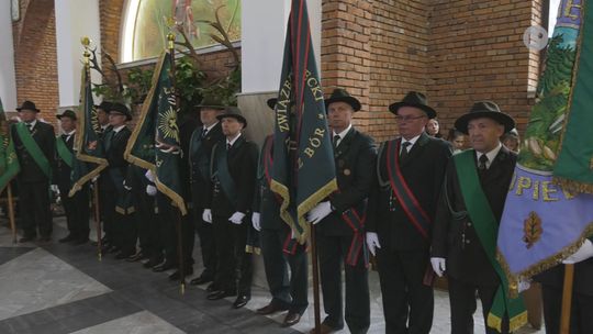 Myśliwi i leśnicy obchodzili Hubertusa
