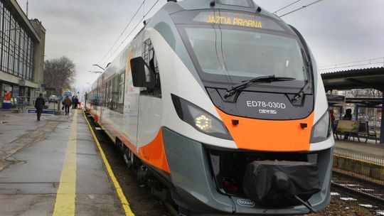 Nowoczesne pociągi już na torach województwa świętokrzyskiego