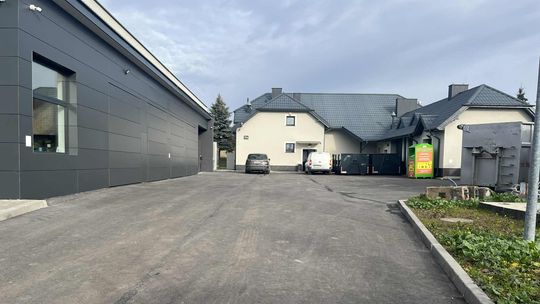 Nowy PSZOK w Waśniowie: ogrodzony, monitorowany i z fotowoltaiką