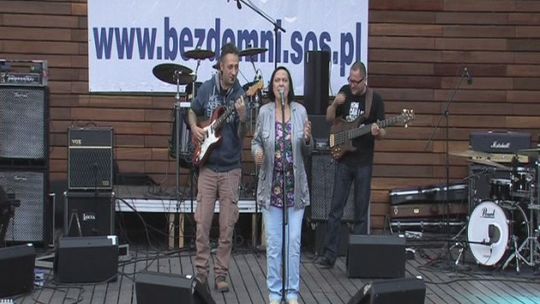 Oddział Zamknięty i Łobaszewska zagrali w Ostrowcu