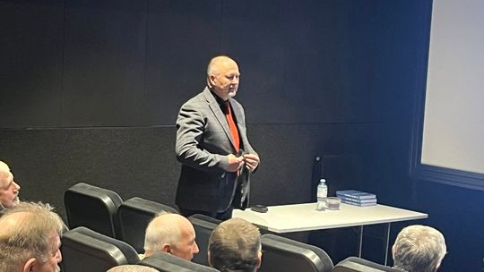 Odkrywając społeczne i ekologiczne oblicza pradziejowego hutnictwa