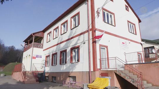 Okół i Wólka Bałtowska: kompleksowa modernizacja budynków gminnych