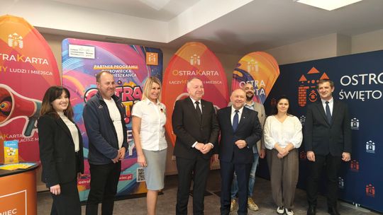 OstraKarta rośnie w siłę. Nowe firmy i kolejne zniżki dla mieszkańców Ostrowca